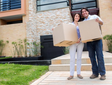 Preparation and packing items for storage in Bayswater